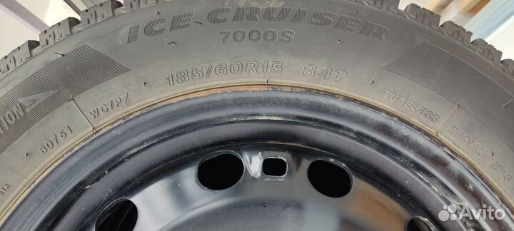 R15 Bridgestone Ice Cruiser 7000S 185/60, PCD 5x100 DIA 57.1