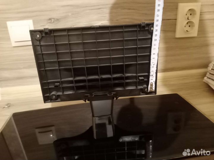 Подставка от телевизора