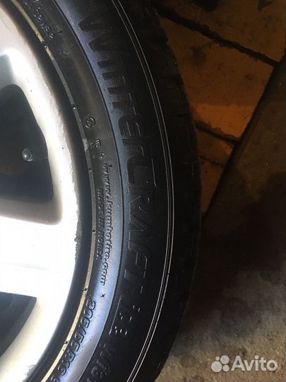 Kumho WinterCraft Ice WI31 205/55 R16