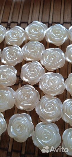 Полубусины розы,ежевика