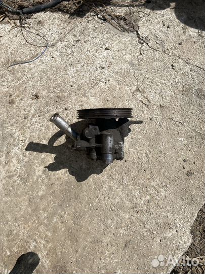 Насос гур mazda 323