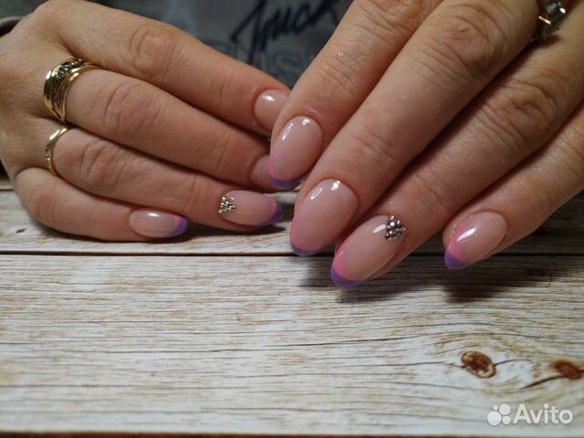 Маникюр на дому