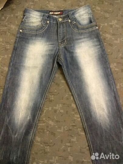 Джинсы