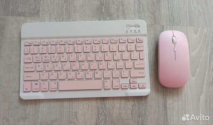 Клавиатура беспроводная с мышкой в комплекте