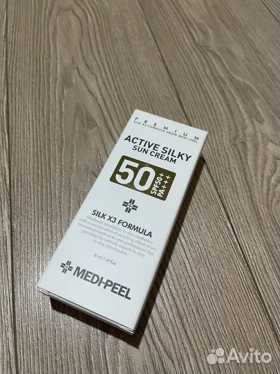 Солнцезащитный крем Medi-Peel