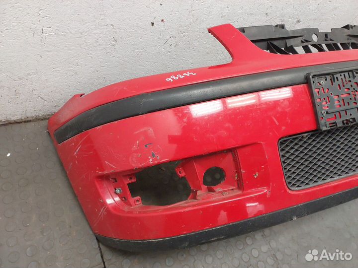 Бампер передний Volkswagen Polo, 2000