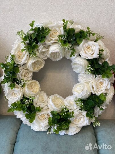 Траурные венки, ленты