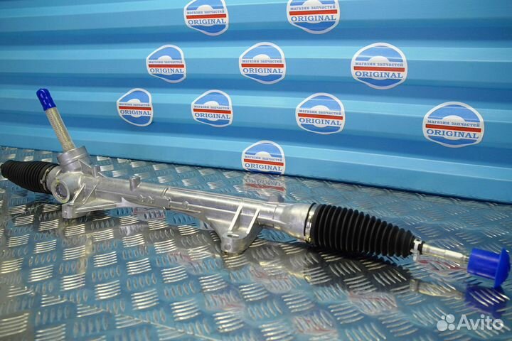 Рулевая рейка Ниссан нв200 новая в наличии