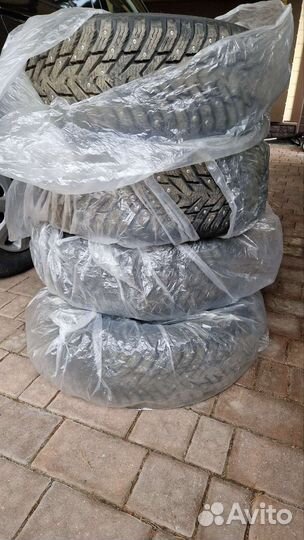 Nokian Tyres Hakkapeliitta 8 SUV 235/55 R18 104T