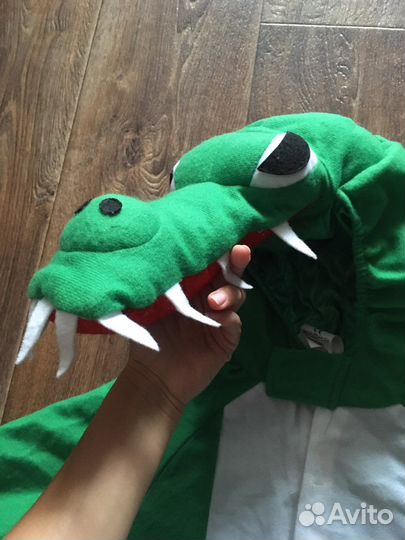 Костю карнавальный