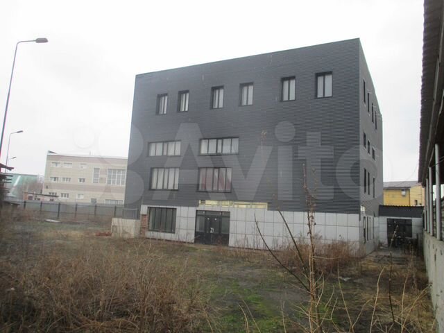 Нежилое здание 1 162,7 кв.м. офис, производство