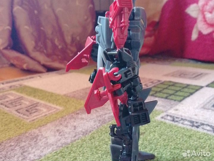 Робот трансформер серый