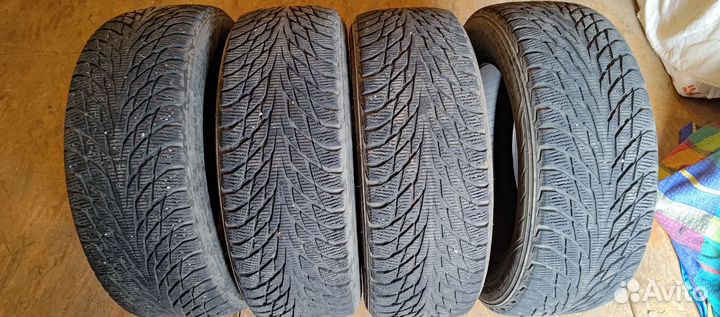 Nokian Tyres Hakkapeliitta R2 205/60 R16