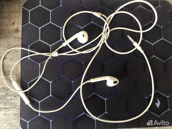Наушники проводные оригинальные earpods lightning