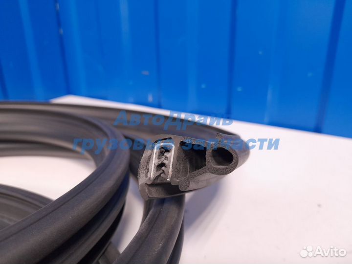 Уплотнитель двери Ман Ф2000