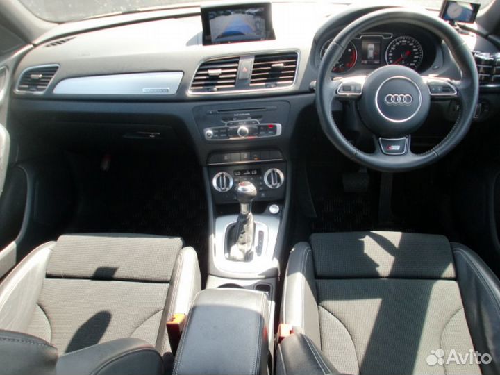 В разборе Audi Q3 (8U) 2013г. 