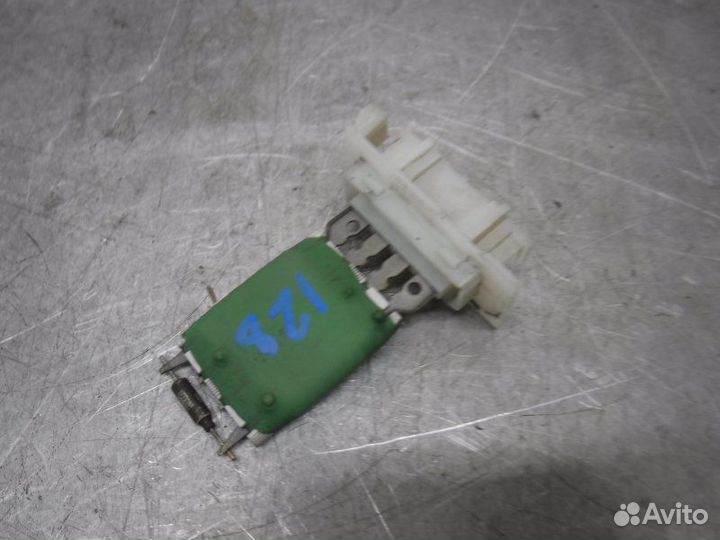 Резистор отопителя Peugeot 207 ET3J4 2008