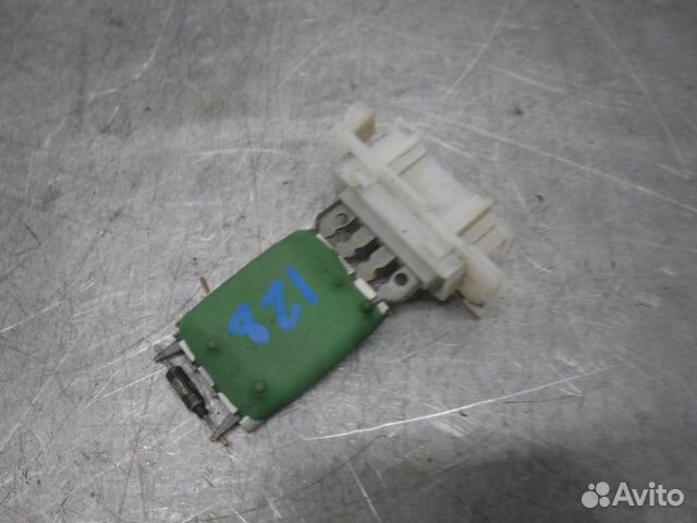 Резистор отопителя Peugeot 207 ET3J4 2008