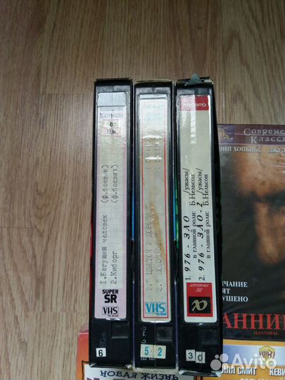 Видеокассеты