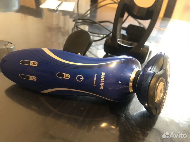 Электробритва philips