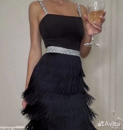 Вечернее платье