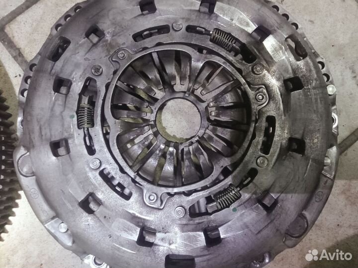 Продам сцепление в сборе форд транзит