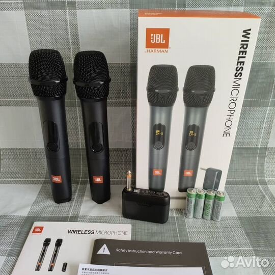 Беспроводные микрофоны JBL