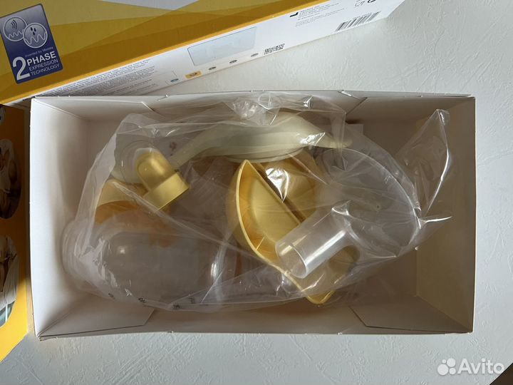 Ручной 2-фазный молокоотсос Medela