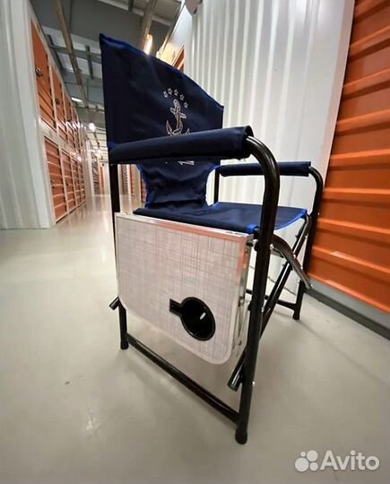 Кресло складное Адмирал с подстаканником