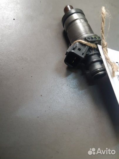 Форсунка Honda Stepwgn GF-RF1 B20B