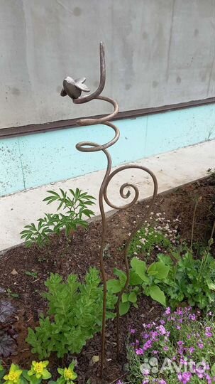 Опора для растений садовая