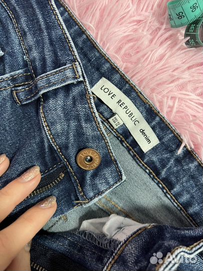 Джинсы женские levis