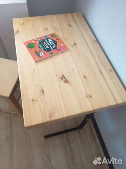 Стол из массива и стульчик для ребенка