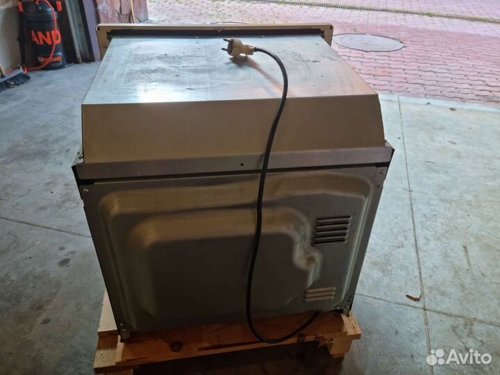 Духовой шкаф электрический,встраиваемый smeg