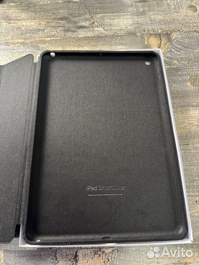 Чехол кожаный iPad 9 2021 10.2