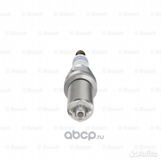 Свеча зажигания