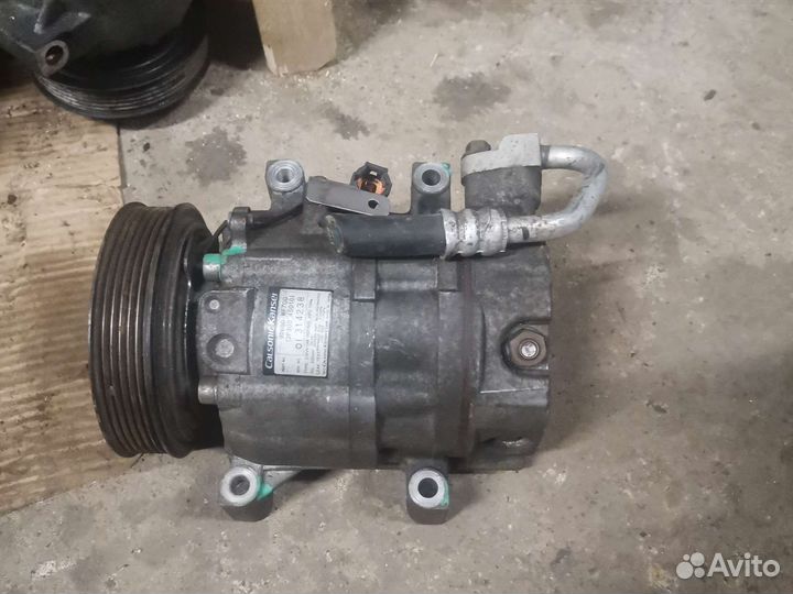 Компрессор кондиционера X-Trail T30