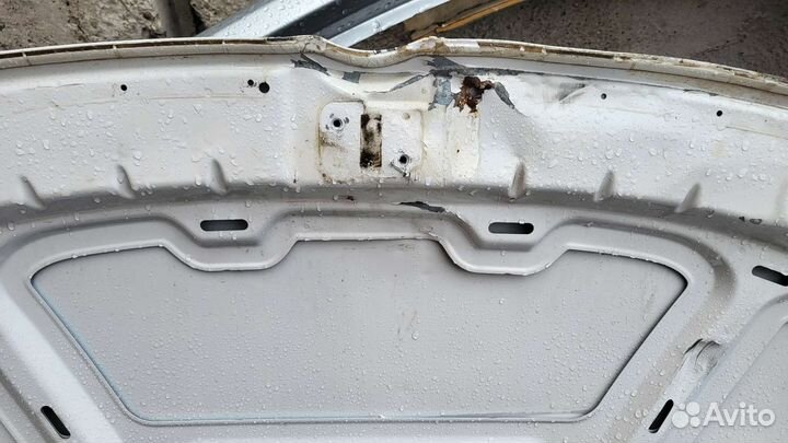 Капот Volkswagen Jetta 6