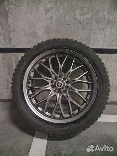 Nokian Tyres Hakkapeliitta 9 245/45 R18