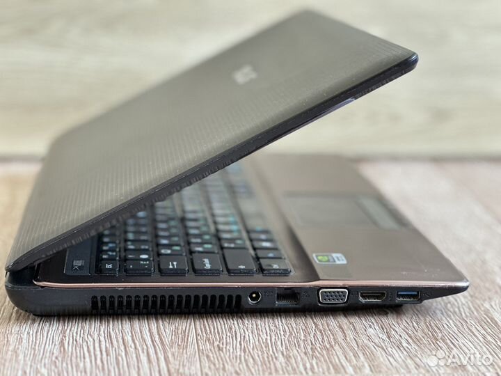 I5 2410M/SSD 256GB/610M 2GB/8GB