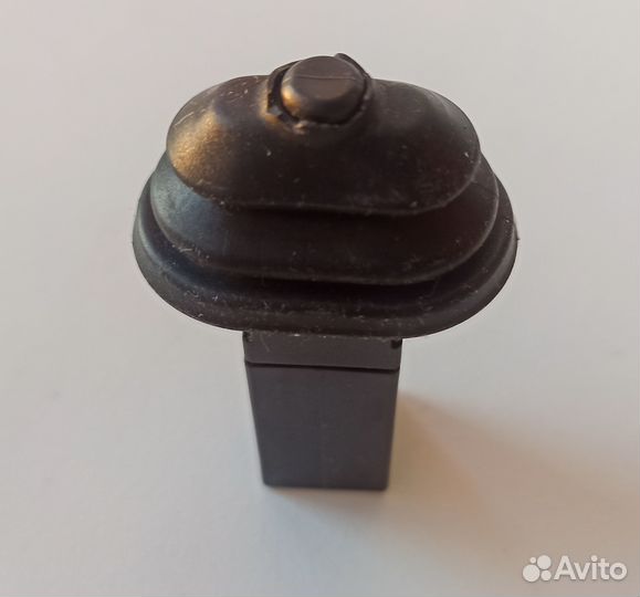 Активатор лючка бензобака Bmw X5 E70