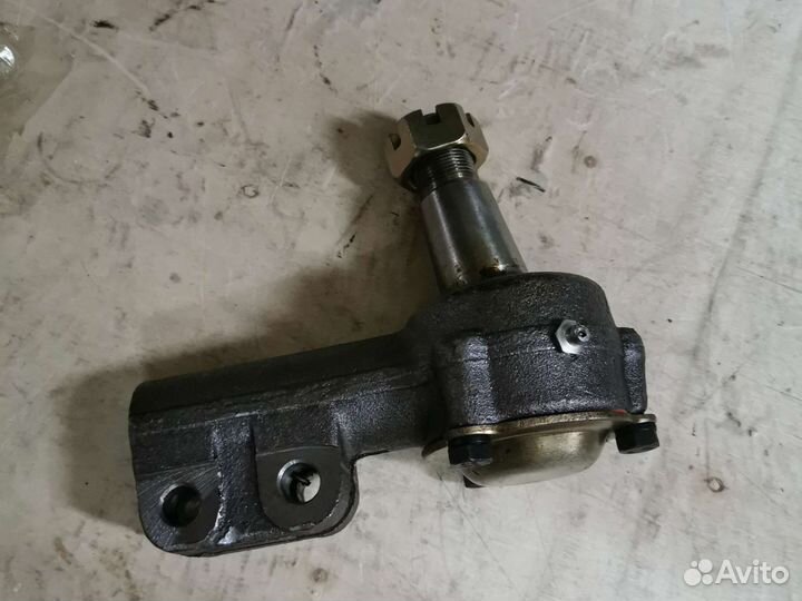 Наконечник рулевой тяги левый 5320-3414057, шт