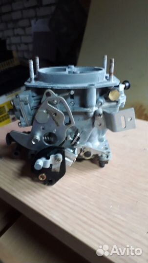 Карбюратор 21083