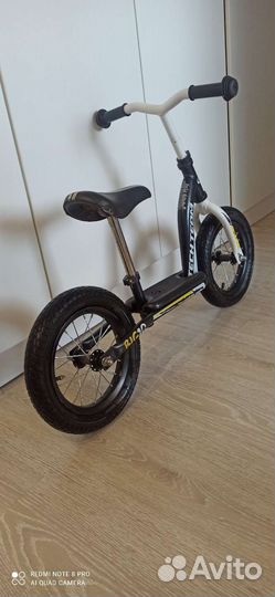 Беговел детский бу