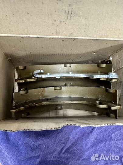 Колодки тормозные барабанные sangsin SA184