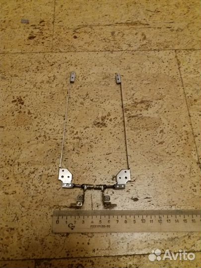 Петли для нетбука Fujitsu-Siemens Amilo Ui3520