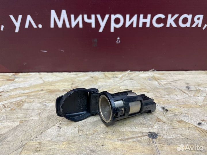 Розетка LADA X-Ray