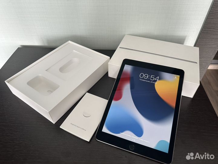 iPad Air 2 Wifi + Cellular 64Gb