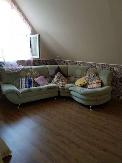 Комната 40 м² в 3-к., 2/4 эт.