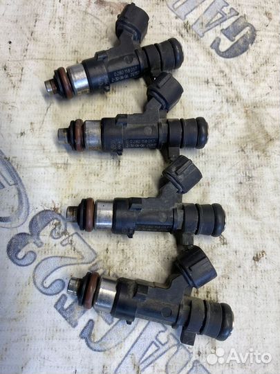 Форсунка топливная peugeot 307